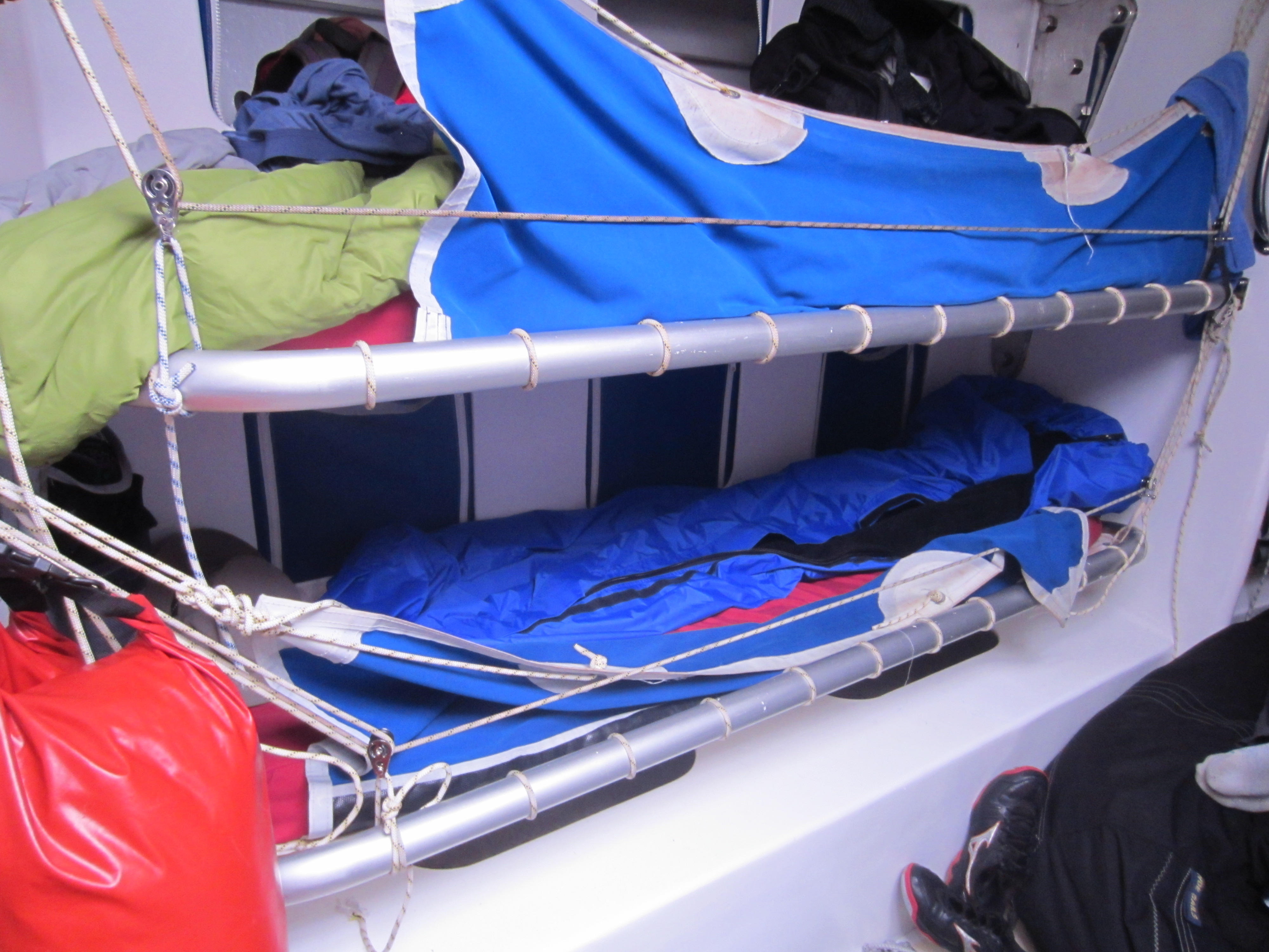 Bunks, upper with leecloth tied
